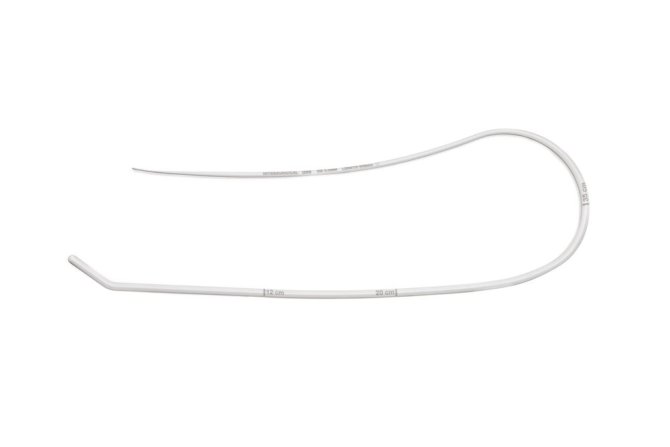 Kanüle für Intubation gebogen