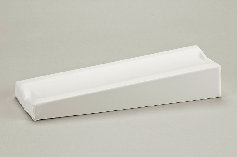 Injektionskissen PVC-Bezug elfenbeinweiß [45 x 15 cm 8/4 cm hoch]