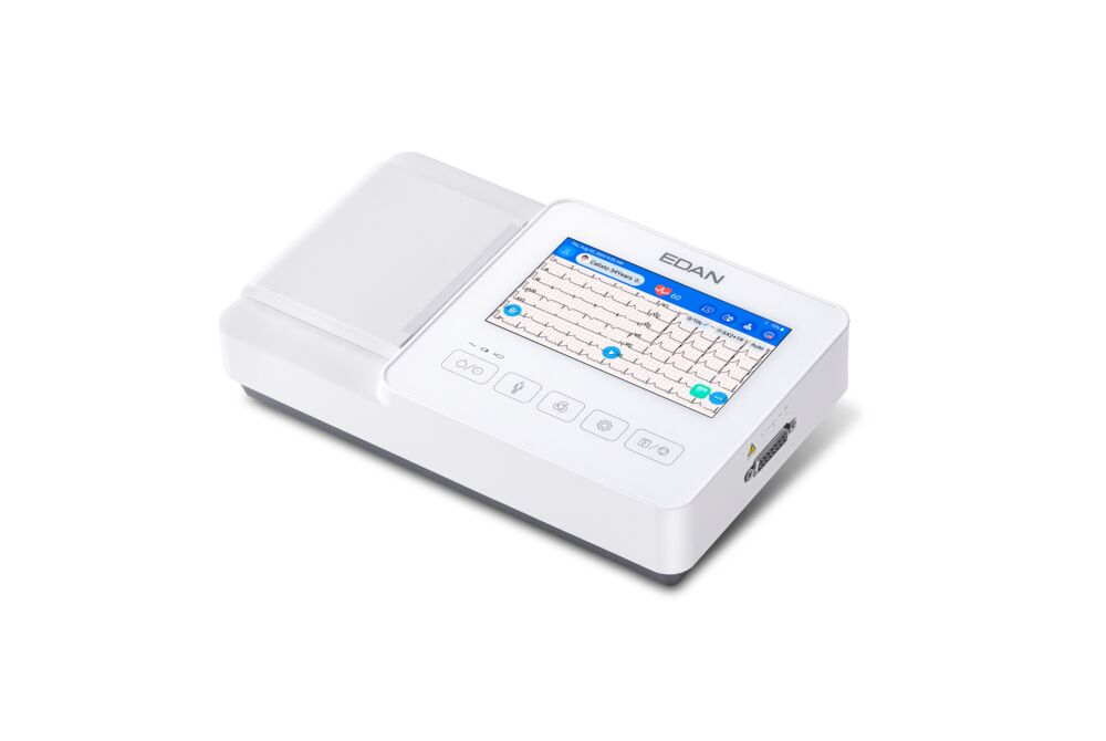 SE-310 3-Kanal EKG Lieferumfang: Patientenkabel Mehrwegelektrode 1x Packung EKG-Papier Lithium-Akku